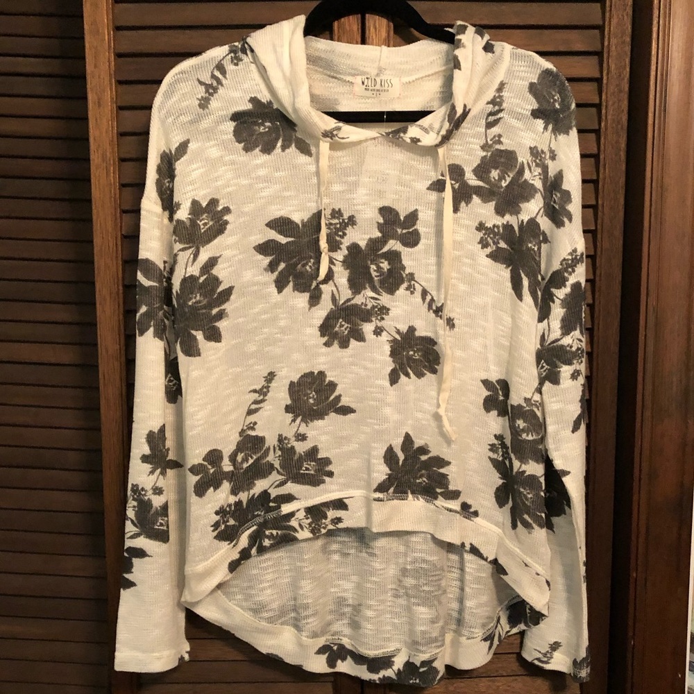 Wild Kiss light weight sweater